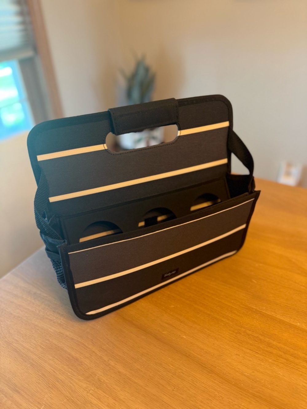 Thirty-One Grab & Go Caddy in Grey Varsity Stripe